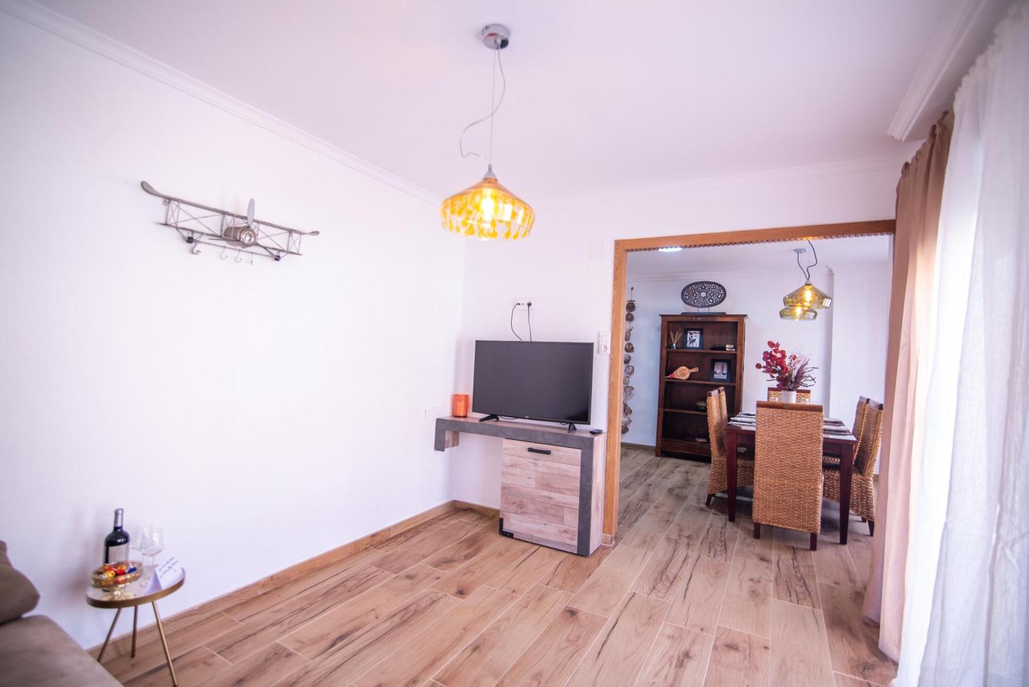 Naisa Apartamento Turistico Villena Eksteriør bilde